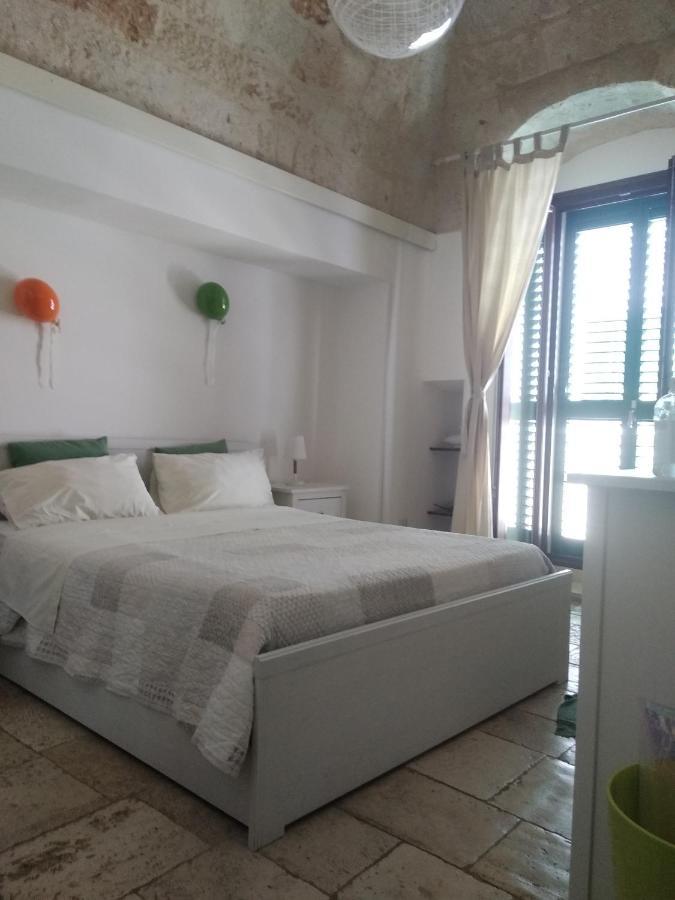 Bed and Breakfast Dimora Dioniso Полиньяно-а-Маре Экстерьер фото