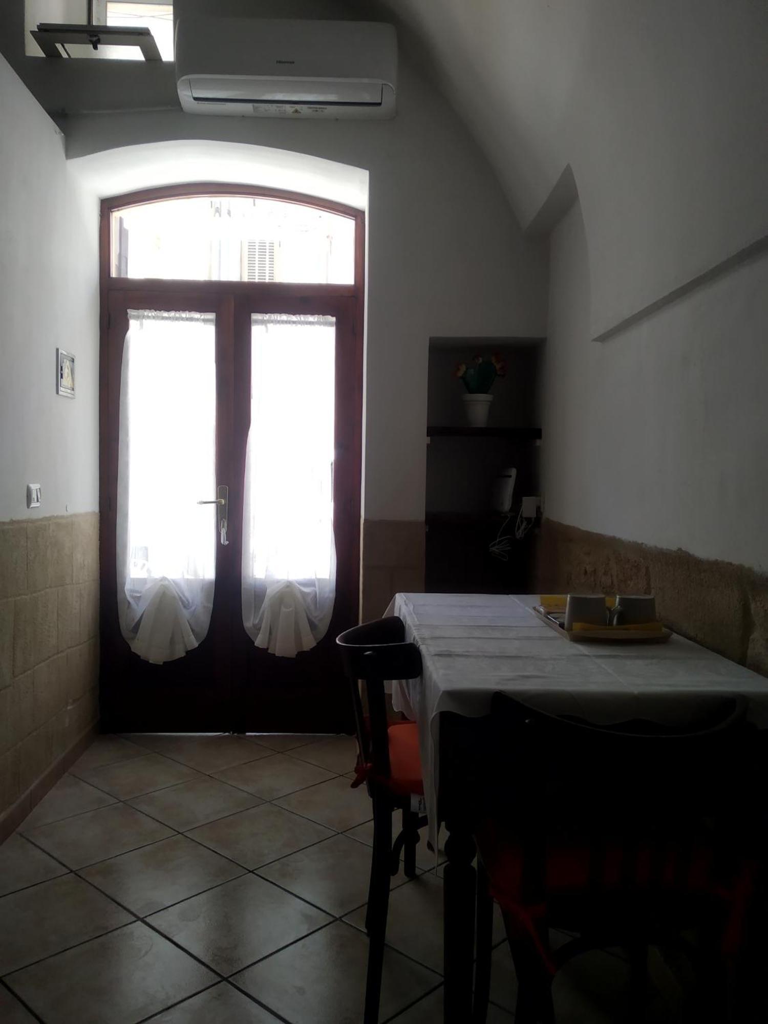 Bed and Breakfast Dimora Dioniso Полиньяно-а-Маре Номер фото